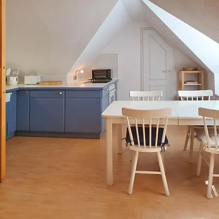Bark Apartment *